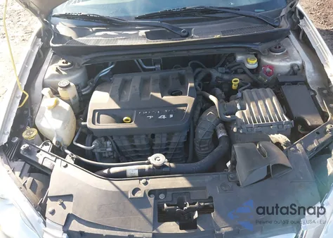 2013 Chrysler 200 Lx from USA, damaged, VIN 1C3CCBAB4DN671541